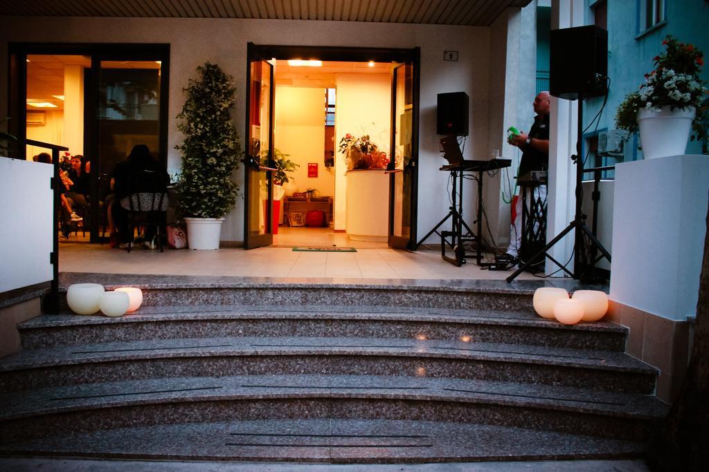 Altro Hotel
